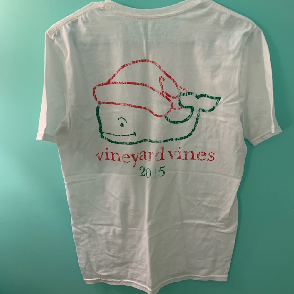 Vineyard vines Christmas 2015 tee size small